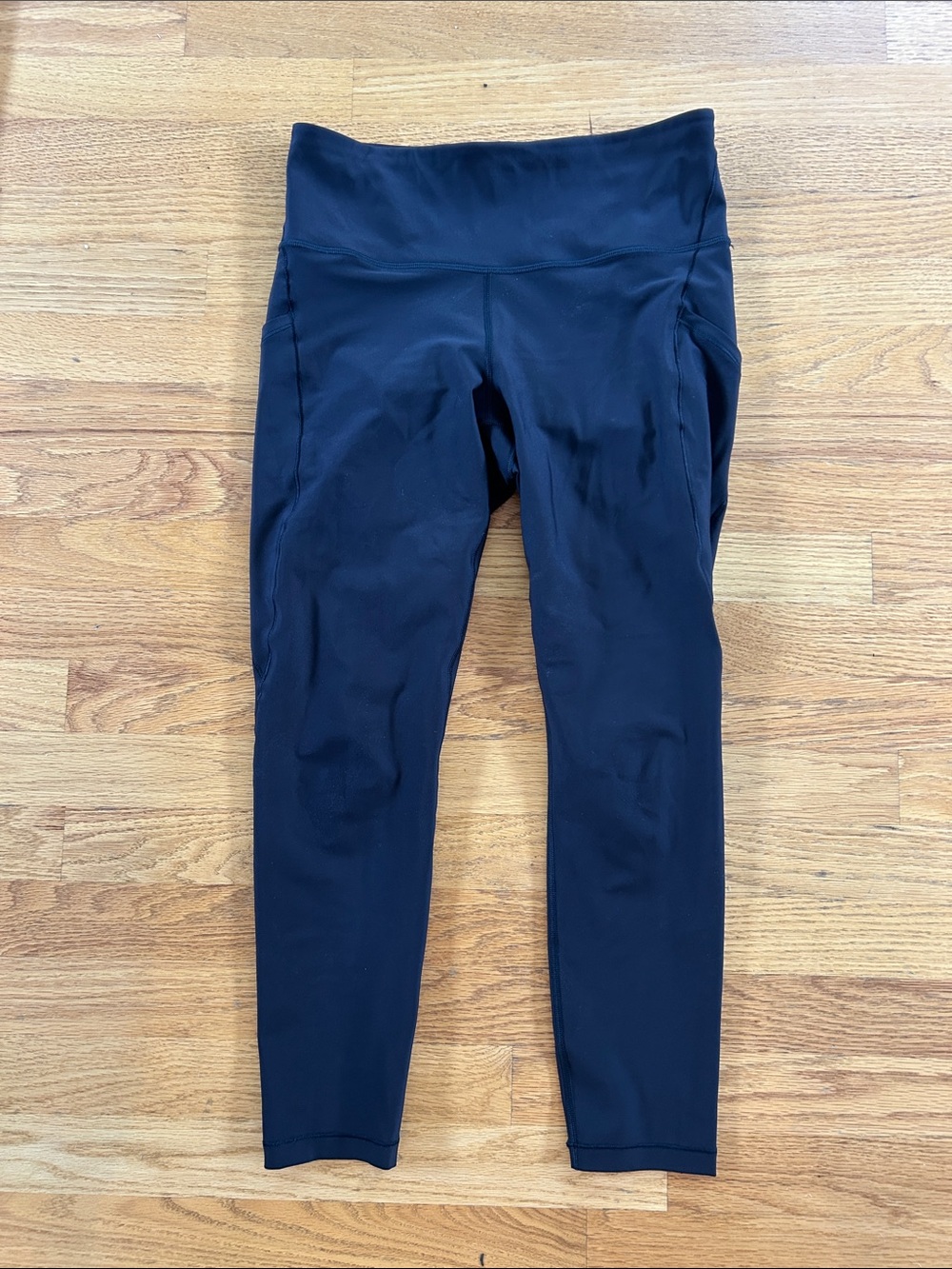 Athleta Interval Stash High Rise 7/8 Legging